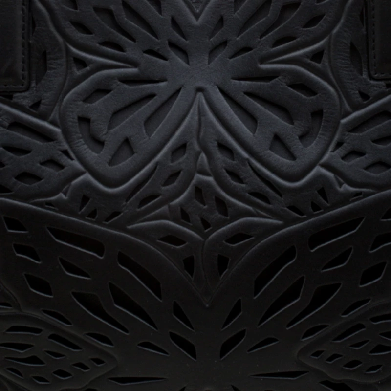 Sophia Webster Black Laser Cut Leather Liara Tote For Women - Image 5
