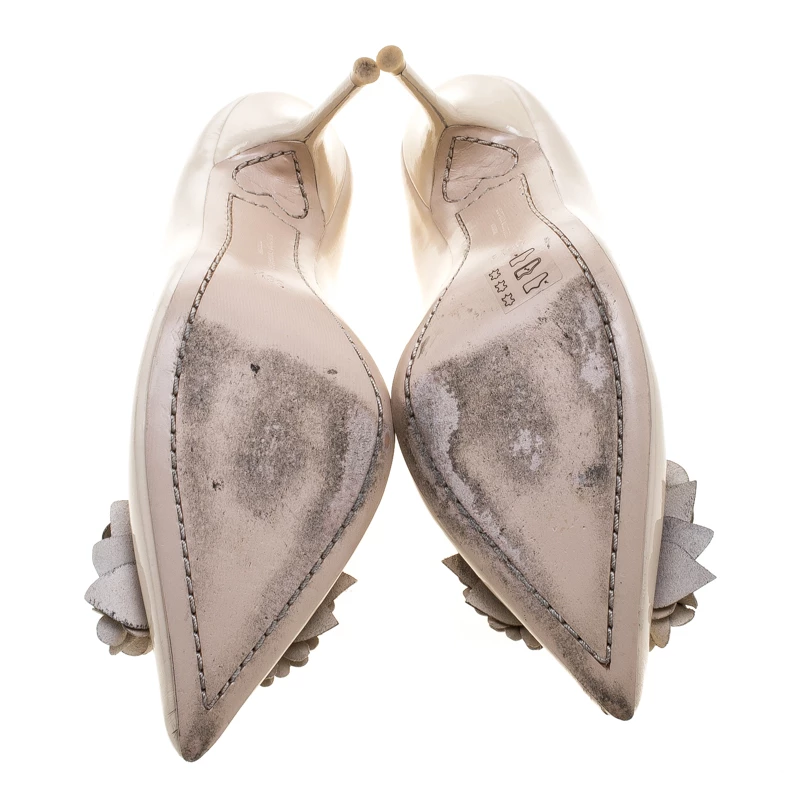 Sophia Webster Beige Patent Leather Lilico Floral Embellished Pointed Toe Pumps Size 36.5 For Women - Image 6